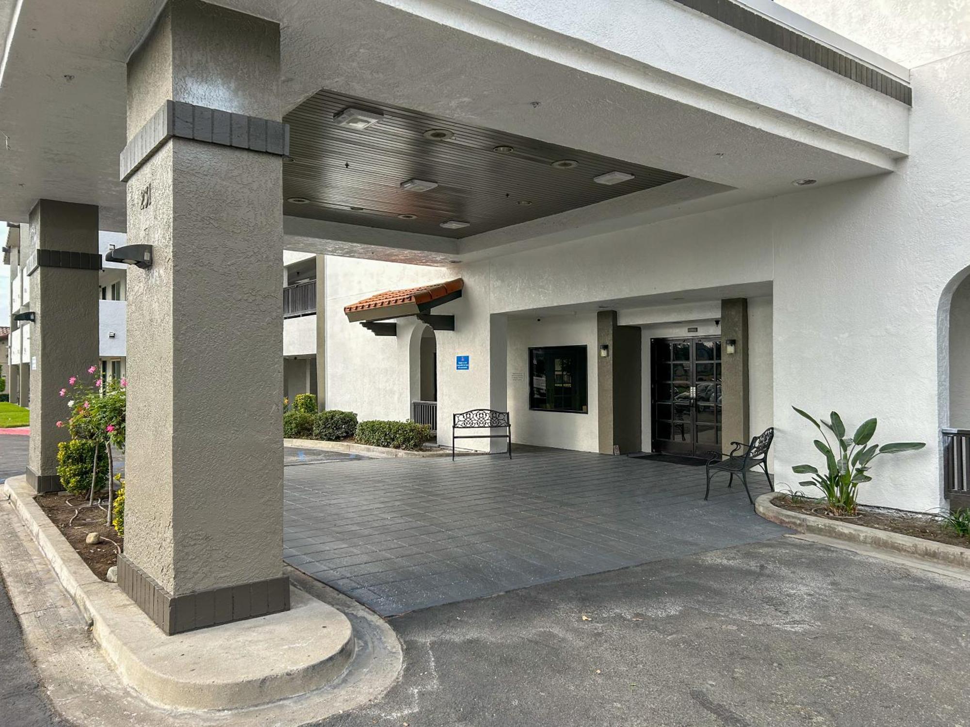Motel 6 Ontario Ca Convention Center Airport المظهر الخارجي الصورة